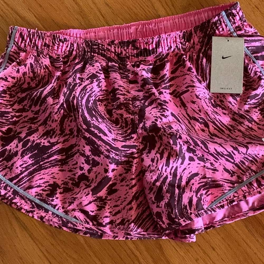 NWT Nike